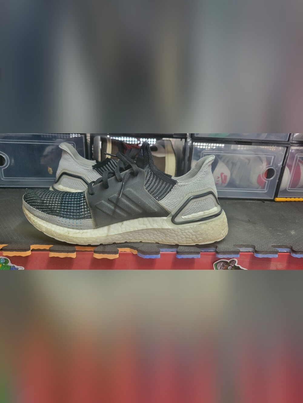 Shoes - Picture 2 of 8